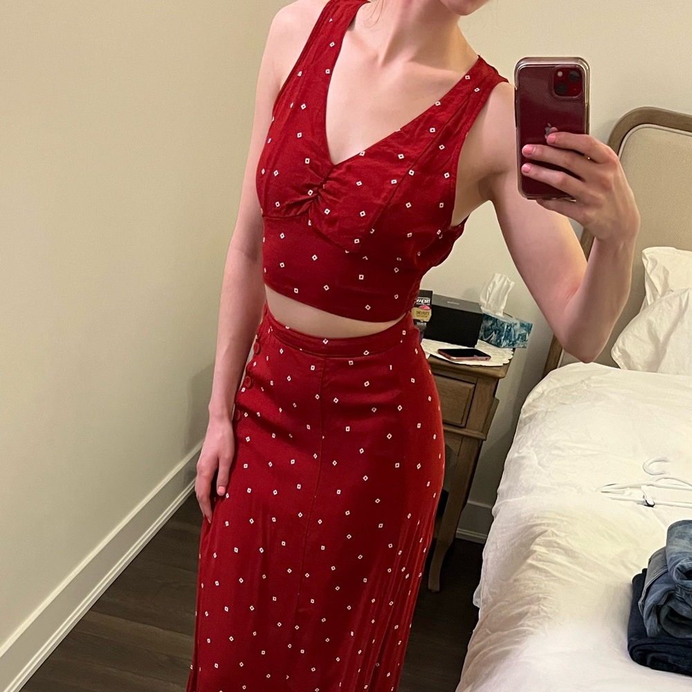 Vintage Style Red Polka Dot Skirt Set - Picture 2 of 14